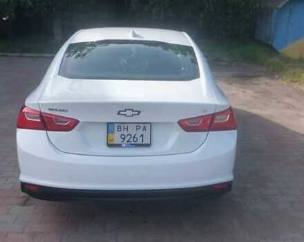 Белый Шевроле Малибу, объемом двигателя 1.49 л и пробегом 130 тыс. км за 10200 $, фото 3 на Automoto.ua