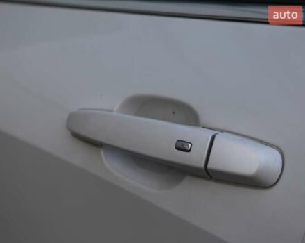 Белый Шевроле Малибу, объемом двигателя 1.8 л и пробегом 168 тыс. км за 14500 $, фото 25 на Automoto.ua