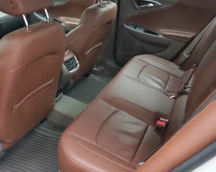 Белый Шевроле Малибу, объемом двигателя 1.8 л и пробегом 250 тыс. км за 10500 $, фото 5 на Automoto.ua