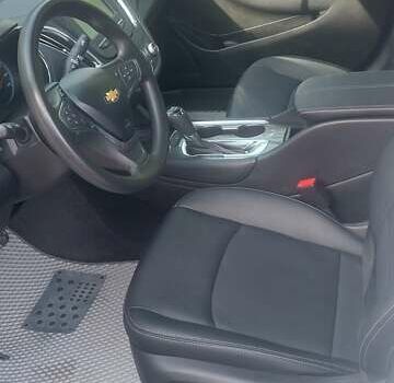 Белый Шевроле Малибу, объемом двигателя 1.49 л и пробегом 130 тыс. км за 10200 $, фото 5 на Automoto.ua