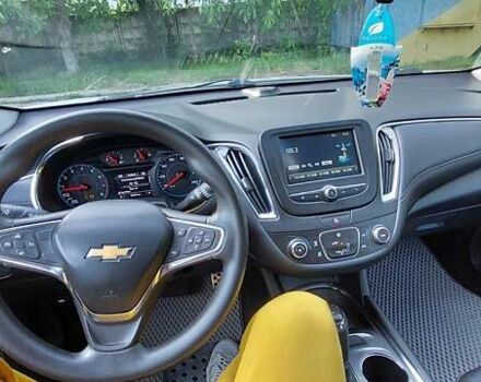 Белый Шевроле Малибу, объемом двигателя 1.49 л и пробегом 130 тыс. км за 10200 $, фото 4 на Automoto.ua