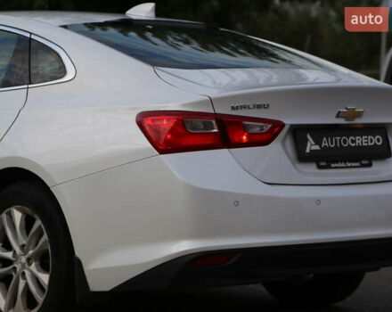 Белый Шевроле Малибу, объемом двигателя 1.8 л и пробегом 168 тыс. км за 14500 $, фото 7 на Automoto.ua