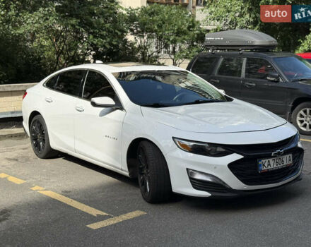 Белый Шевроле Малибу, объемом двигателя 2 л и пробегом 80 тыс. км за 14500 $, фото 2 на Automoto.ua