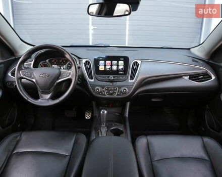 Белый Шевроле Малибу, объемом двигателя 1.8 л и пробегом 168 тыс. км за 14500 $, фото 13 на Automoto.ua