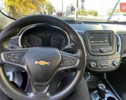 Белый Шевроле Малибу, объемом двигателя 1.5 л и пробегом 188 тыс. км за 10000 $, фото 8 на Automoto.ua