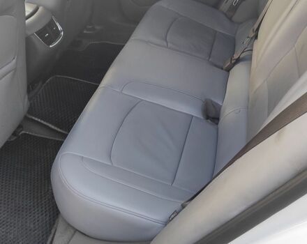 Білий Шевроле Малібу, об'ємом двигуна 1.8 л та пробігом 193 тис. км за 12000 $, фото 2 на Automoto.ua