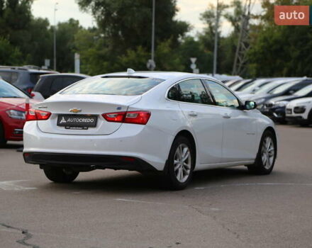 Белый Шевроле Малибу, объемом двигателя 1.8 л и пробегом 168 тыс. км за 14500 $, фото 6 на Automoto.ua