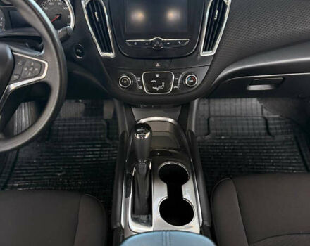 Белый Шевроле Малибу, объемом двигателя 1.5 л и пробегом 80 тыс. км за 10500 $, фото 37 на Automoto.ua