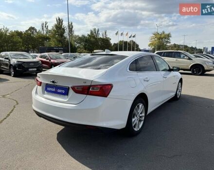 Белый Шевроле Малибу, объемом двигателя 1.49 л и пробегом 137 тыс. км за 9500 $, фото 4 на Automoto.ua