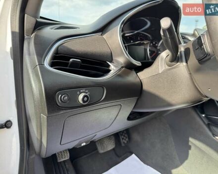 Белый Шевроле Малибу, объемом двигателя 1.49 л и пробегом 137 тыс. км за 9500 $, фото 10 на Automoto.ua