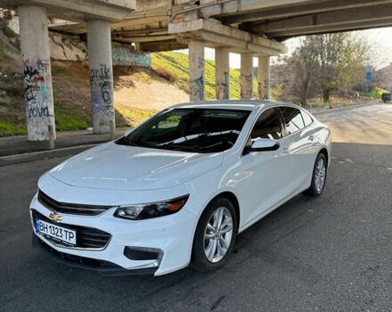 Белый Шевроле Малибу, объемом двигателя 1.5 л и пробегом 80 тыс. км за 10500 $, фото 4 на Automoto.ua