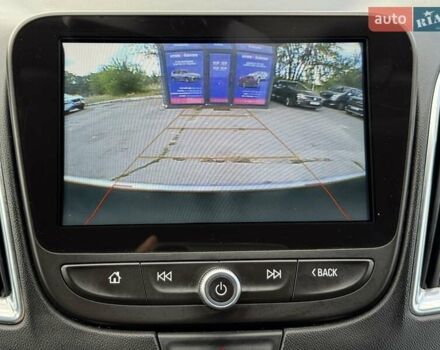 Белый Шевроле Малибу, объемом двигателя 1.49 л и пробегом 137 тыс. км за 9500 $, фото 19 на Automoto.ua