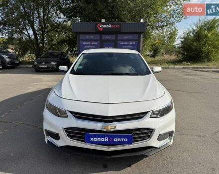 Белый Шевроле Малибу, объемом двигателя 1.49 л и пробегом 137 тыс. км за 9500 $, фото 1 на Automoto.ua