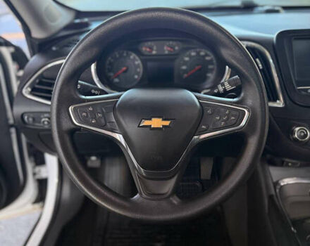 Белый Шевроле Малибу, объемом двигателя 1.5 л и пробегом 80 тыс. км за 10500 $, фото 36 на Automoto.ua