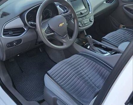 Белый Шевроле Малибу, объемом двигателя 1.49 л и пробегом 83 тыс. км за 12000 $, фото 12 на Automoto.ua