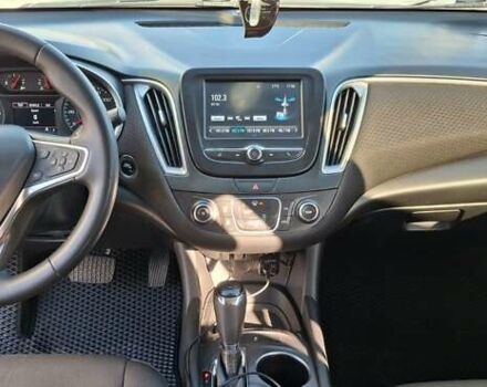 Білий Шевроле Малібу, об'ємом двигуна 1.49 л та пробігом 158 тис. км за 11000 $, фото 11 на Automoto.ua