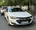 Белый Шевроле Малибу, объемом двигателя 1.5 л и пробегом 577 тыс. км за 14000 $, фото 1 на Automoto.ua
