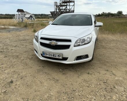 Белый Шевроле Малибу, объемом двигателя 2 л и пробегом 275 тыс. км за 7800 $, фото 1 на Automoto.ua