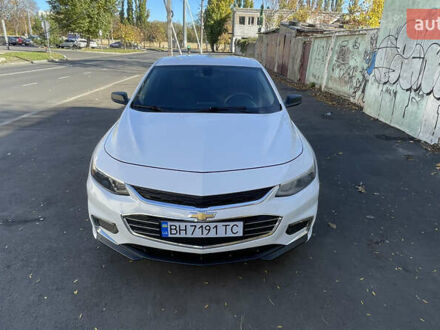 Білий Шевроле Малібу, об'ємом двигуна 1.5 л та пробігом 188 тис. км за 10000 $, фото 1 на Automoto.ua