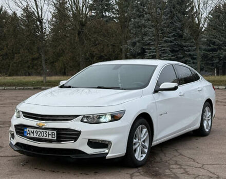Белый Шевроле Малибу, объемом двигателя 1.5 л и пробегом 99 тыс. км за 11499 $, фото 1 на Automoto.ua