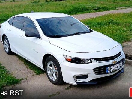 Шевроле Малибу 2017 в Подольск (Котовск) на Automoto.ua Белый Шевроле Малибу, объемом двигателя 1.5 л и пробегом 100 тыс. км за 10700 $, фото 1 на Automoto.ua