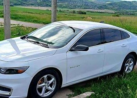 Білий Шевроле Малібу, об'ємом двигуна 1.5 л та пробігом 100 тис. км за 10700 $, фото 1 на Automoto.ua