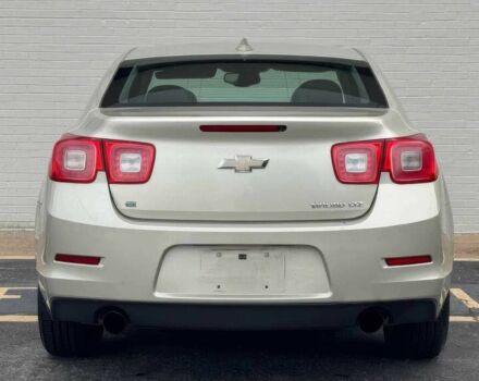 Бежевый Шевроле Малибу, объемом двигателя 2.5 л и пробегом 73 тыс. км за 6500 $, фото 4 на Automoto.ua