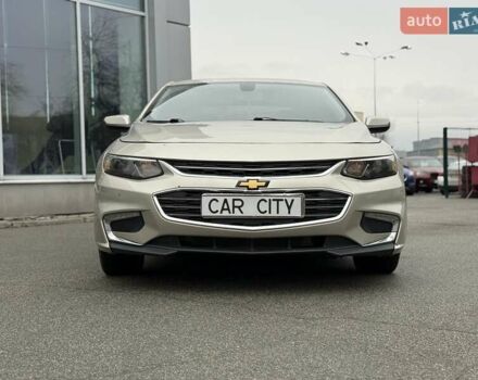 Бежевый Шевроле Малибу, объемом двигателя 1.5 л и пробегом 170 тыс. км за 9300 $, фото 1 на Automoto.ua