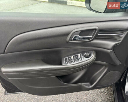 Черный Шевроле Малибу, объемом двигателя 1.96 л и пробегом 199 тыс. км за 8043 $, фото 6 на Automoto.ua