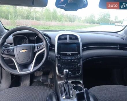 Шевроле Малибу 2014 в Львове на Automoto.ua Черный Шевроле Малибу, объемом двигателя 2.46 л и пробегом 105 тыс. км за 7450 $, фото 7 на Automoto.ua