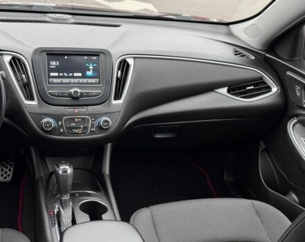 Черный Шевроле Малибу, объемом двигателя 1.5 л и пробегом 159 тыс. км за 9900 $, фото 13 на Automoto.ua