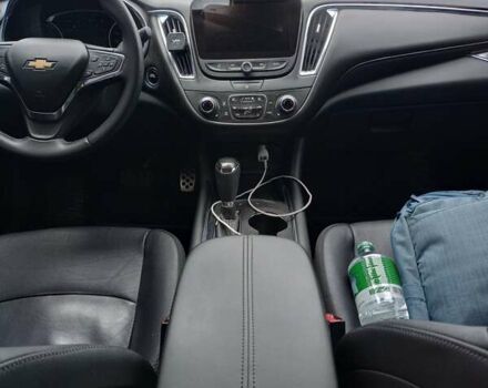 Черный Шевроле Малибу, объемом двигателя 1.8 л и пробегом 162 тыс. км за 15500 $, фото 6 на Automoto.ua