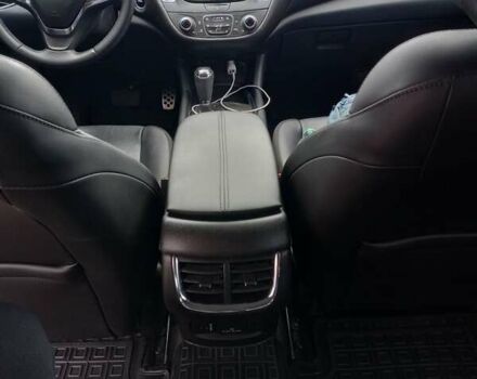 Черный Шевроле Малибу, объемом двигателя 1.8 л и пробегом 162 тыс. км за 15500 $, фото 7 на Automoto.ua