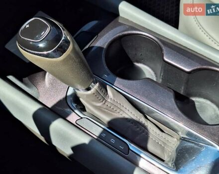 Черный Шевроле Малибу, объемом двигателя 1.49 л и пробегом 156 тыс. км за 9300 $, фото 29 на Automoto.ua