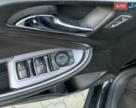 Черный Шевроле Малибу, объемом двигателя 1.5 л и пробегом 79 тыс. км за 13350 $, фото 20 на Automoto.ua