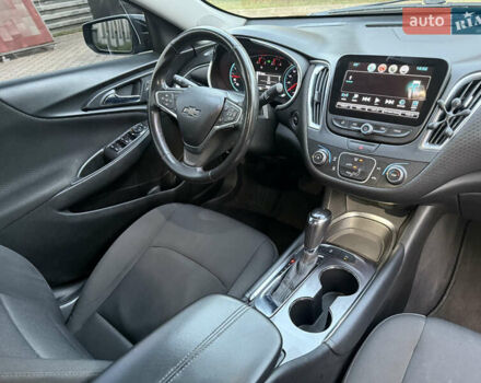 Черный Шевроле Малибу, объемом двигателя 1.5 л и пробегом 79 тыс. км за 13350 $, фото 16 на Automoto.ua