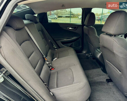 Черный Шевроле Малибу, объемом двигателя 1.49 л и пробегом 48 тыс. км за 15400 $, фото 46 на Automoto.ua