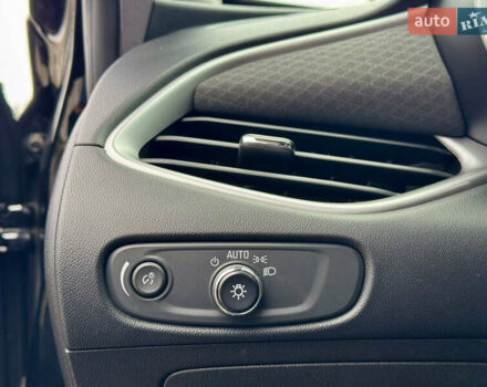 Черный Шевроле Малибу, объемом двигателя 1.49 л и пробегом 48 тыс. км за 15400 $, фото 34 на Automoto.ua