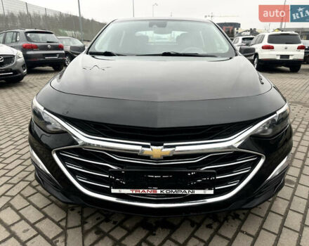 Черный Шевроле Малибу, объемом двигателя 1.5 л и пробегом 168 тыс. км за 12300 $, фото 1 на Automoto.ua