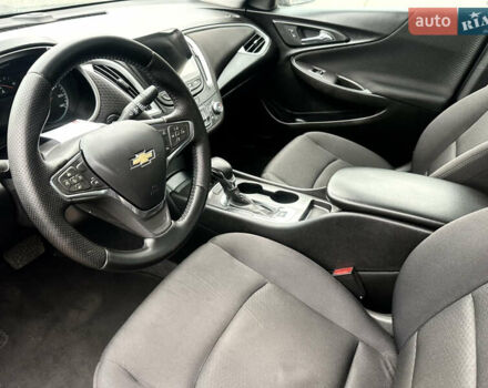 Черный Шевроле Малибу, объемом двигателя 1.5 л и пробегом 168 тыс. км за 12300 $, фото 9 на Automoto.ua