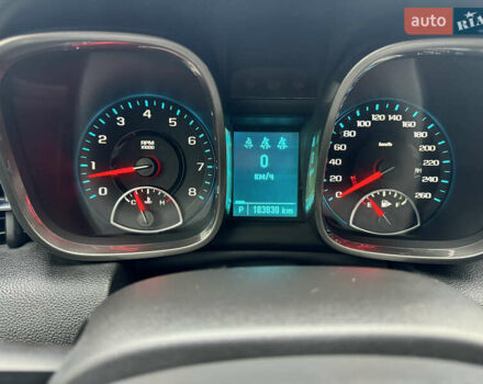 Красный Шевроле Малибу, объемом двигателя 3 л и пробегом 183 тыс. км за 12000 $, фото 12 на Automoto.ua