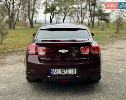 Красный Шевроле Малибу, объемом двигателя 3 л и пробегом 183 тыс. км за 12000 $, фото 5 на Automoto.ua