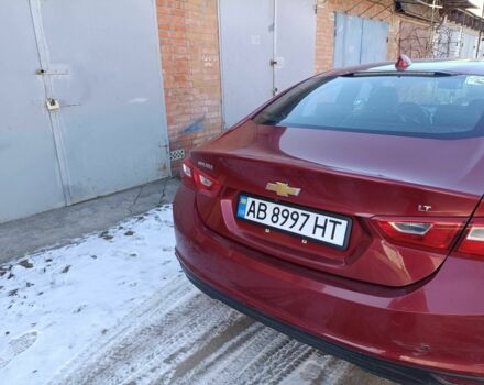 Красный Шевроле Малибу, объемом двигателя 1.5 л и пробегом 150 тыс. км за 10000 $, фото 3 на Automoto.ua