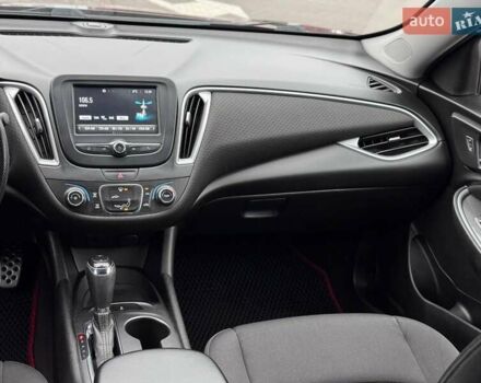 Красный Шевроле Малибу, объемом двигателя 1.5 л и пробегом 159 тыс. км за 9900 $, фото 20 на Automoto.ua