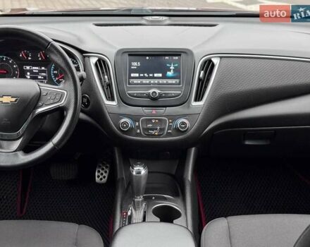 Красный Шевроле Малибу, объемом двигателя 1.5 л и пробегом 159 тыс. км за 9900 $, фото 19 на Automoto.ua