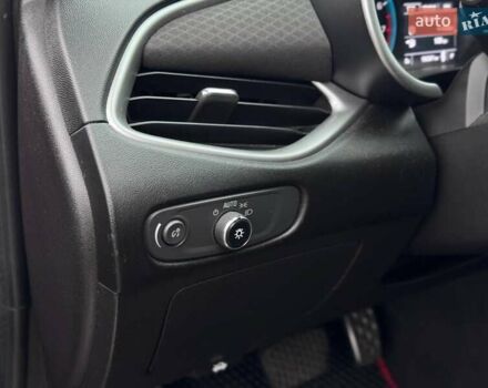 Красный Шевроле Малибу, объемом двигателя 1.5 л и пробегом 159 тыс. км за 9900 $, фото 21 на Automoto.ua