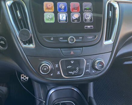 Красный Шевроле Малибу, объемом двигателя 1.5 л и пробегом 130 тыс. км за 10300 $, фото 9 на Automoto.ua