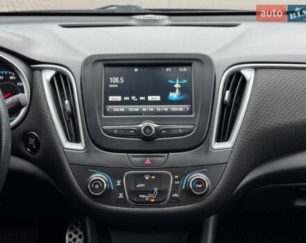 Красный Шевроле Малибу, объемом двигателя 1.5 л и пробегом 159 тыс. км за 9900 $, фото 25 на Automoto.ua