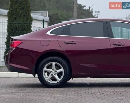 Красный Шевроле Малибу, объемом двигателя 1.5 л и пробегом 159 тыс. км за 9900 $, фото 5 на Automoto.ua