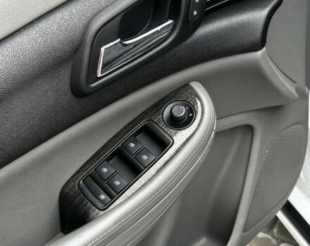 Шевроле Малибу, объемом двигателя 2.5 л и пробегом 114 тыс. км за 7600 $, фото 5 на Automoto.ua